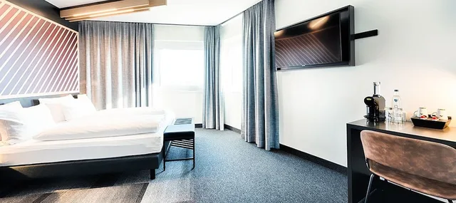 غرفة بريميوم بسرير كينج، B&B Hotel Bremen-Altstadt 4/6