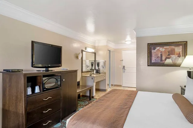 غرفة بسرير كينج، Best Western Liberty Inn 3/4