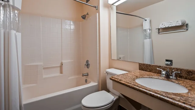 غرفة قياسية بسريرين كوين، Surestay Plus Hotel By Best Western Rocklin 7/8