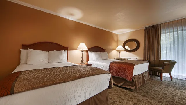 غرفة قياسية بسريرين كوين لذوي الإعاقة، Best Western Miner's Inn 1/5