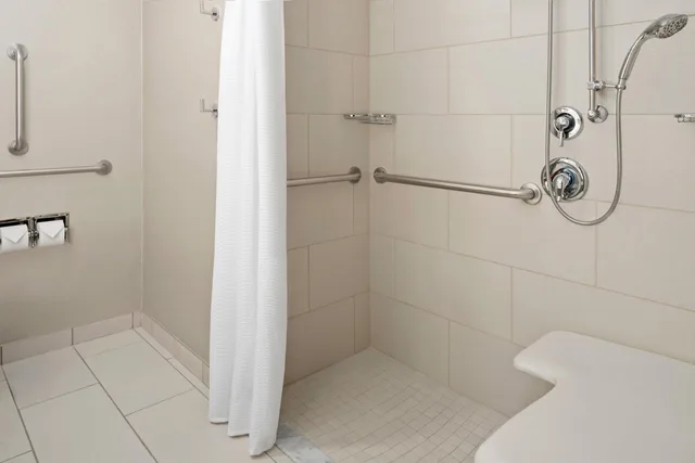 استوديو بسرير كوين مع أريكة لذوي الإعاقة، Springhill Suites by Marriott Flagstaff 7/7