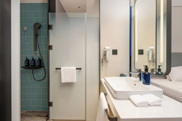 غرفة قياسية بسرير كينج، Holiday Inn Express Qinhuangdao Haigang By IHG 5/5