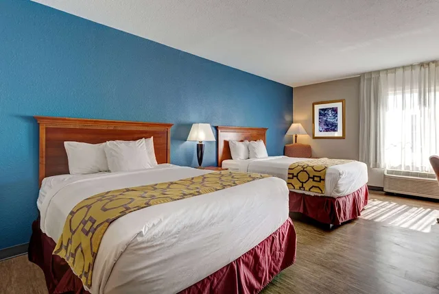 غرفة بسريرين كوين، Baymont By Wyndham Salida 2/10