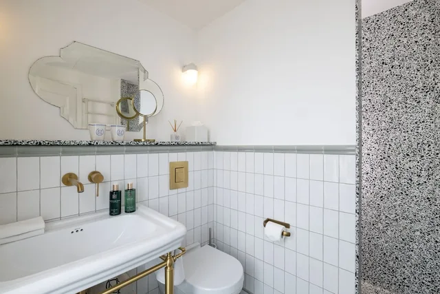 Boudoir, Queen Bed، Hotel Monte Cristo 4/7