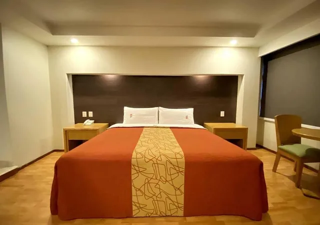 غرفة قياسية بسرير كينج، Hotel Lord 10/10