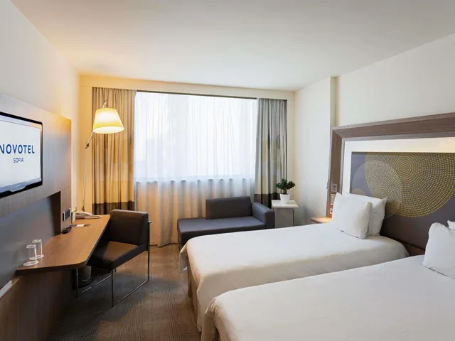 جناح بسرير كوين، NOVOTEL SOFIA 5/7