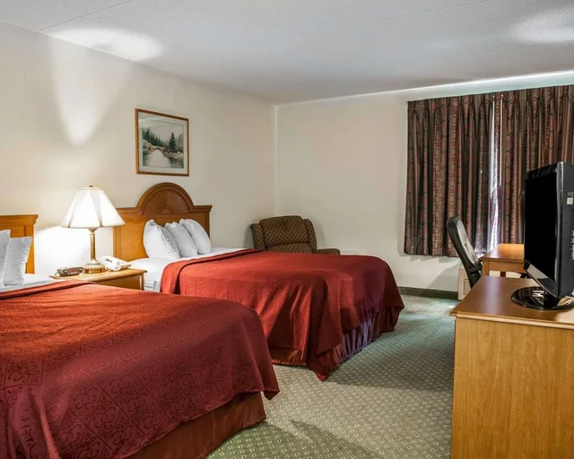 غرفة قياسية بسريرين مزدوجين، Quality Inn Rochester South 6/10