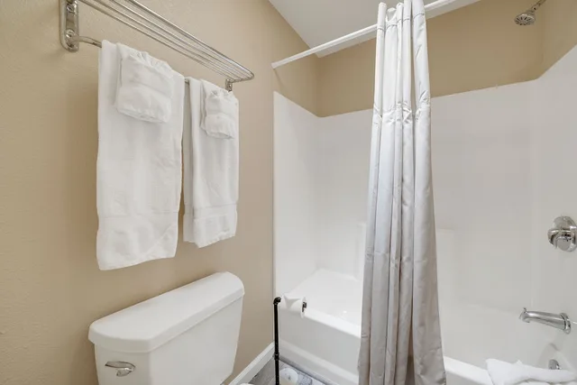 جناح بسرير كينج، West Sonoma Inn and Spa 10/10