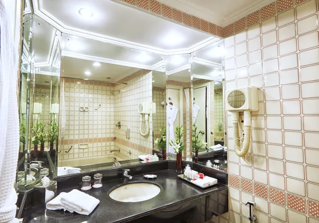غرفة قياسية بسرير فردي، The Gateway Hotel Beach Road Calicut 5/5