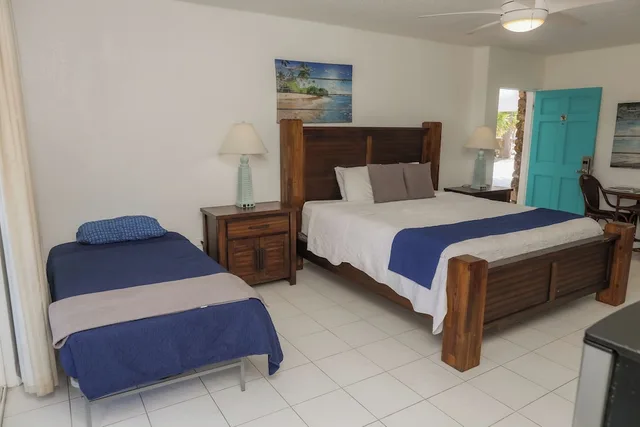 Room, Queen Bed, Beach Front، THE PALMS AT PELICAN COVE 5/10