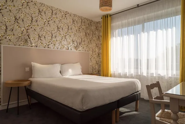 غرفة كومفورت بسرير مزدوج، Hotel the Originals Roscoff Armen Le Triton 1/4
