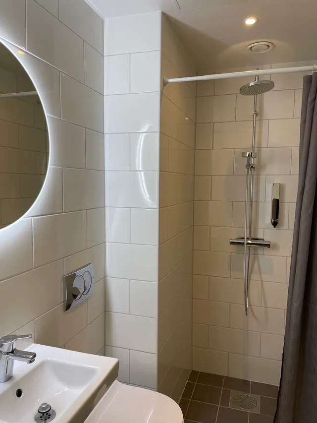 غرفة ديلوكس بسرير مزدوج، Unique Hotel Jungfrugatan 3/4