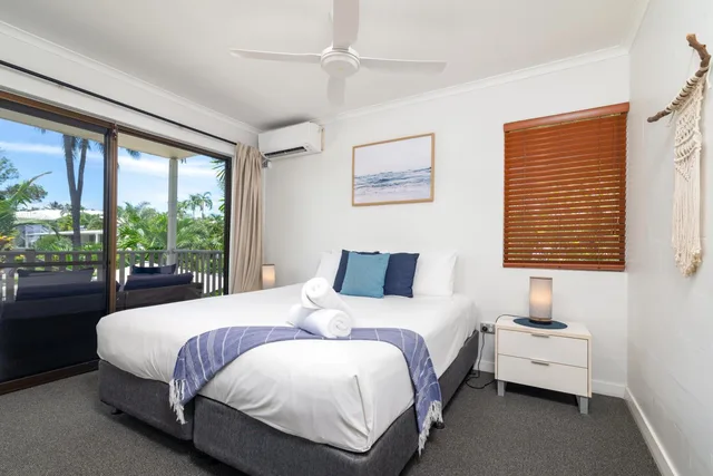 2 Bedroom Apartment Pool View, Tropical Reef Apartments Port Douglas 4/8