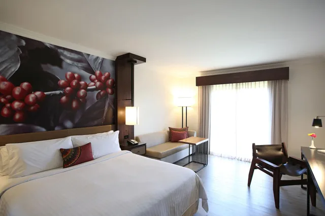 غرفة غراند ديلوكس بسرير مزدوج، Costa Rica Marriott Hotel Hacienda Belen 2/4