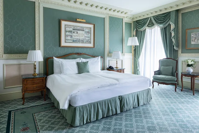 غرفة بسرير كينج بإطلالة على المدينة، Eurostars Grand Hotel Wien 3/6