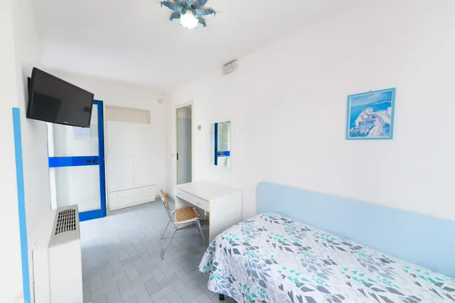 Standard, Single, HOTEL CELESTE 2/3
