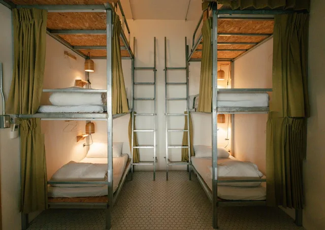 سكن مشترك للنساء، 365 Hostel 3/9