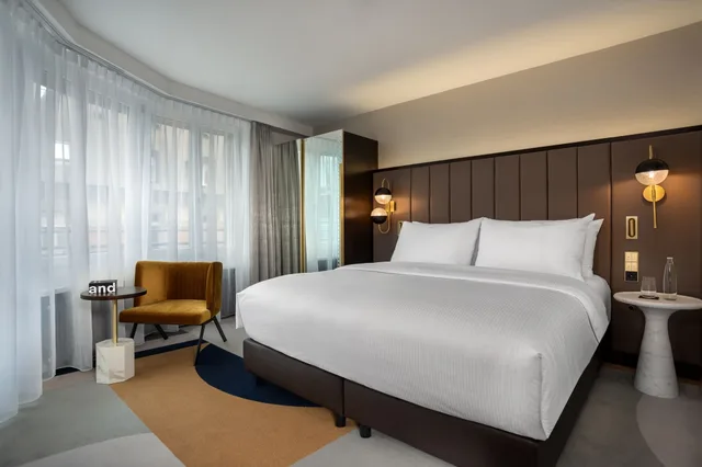 جناح جونيور بشرفة بغرفة نوم واحدة، Neues Schloss Privat Hotel Zurich 2/5