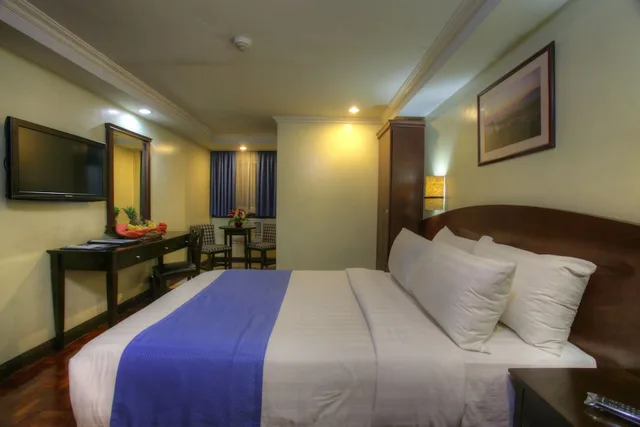 غرفة بريميوم ديلوكس بسريرين منفصلين، Fersal Hotel Manila 5/8