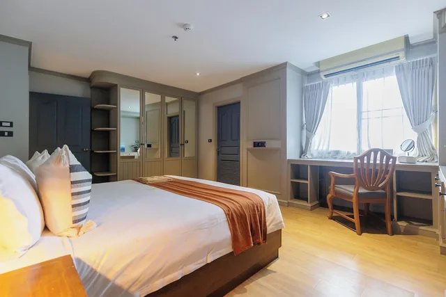 جناح بسريرين مزدوجين بشرفة بغرفتي نوم، THEA Private Suites by TH District 3/10