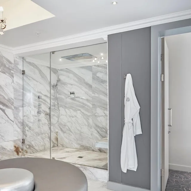 Presidential, Suite, Mountain View, Queen Victoria Hotel & Manor House 9/10