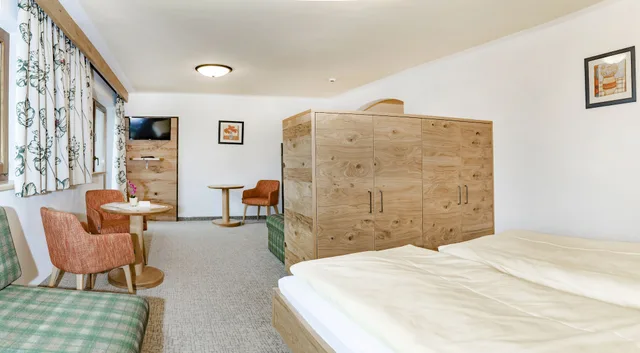 Family, Quadruple, King Bed, Mountain Side, 2 Sofa, Hotel Tirolerhof 1/2