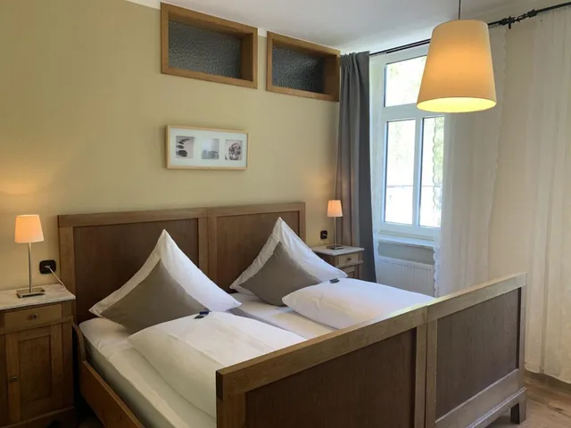 Standard, Twin Beds, Mosellandhotel Im Enderttal Zum Onkel Willi 1/4