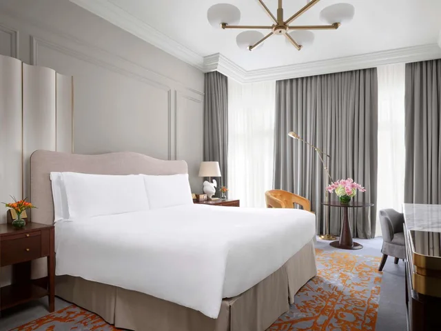 غرفة عائلية بسرير كينج بغرفتي نوم، The Savoy Hotel 4/10