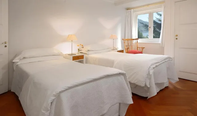 غرفة قياسية بإطلالة على البحيرة، Hotel Tunquelen 1/4