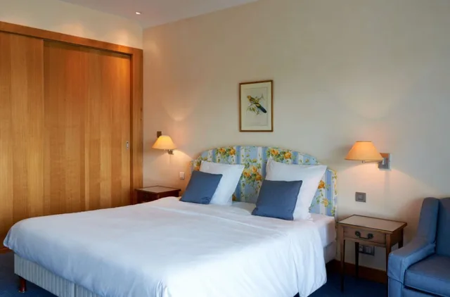 جناح بسرير مزدوج، Relais de Margaux 2/10