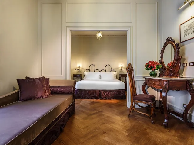 جناح جونيور بسرير كوين، Hotel Locarno 2/6