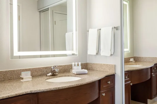 جناح بسرير كينج وسريرين كوين، Homewood Suites By Hilton Sacramento Roseville 2/4