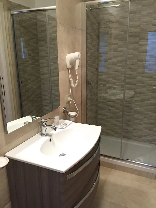 غرفة مفردة، Hotel Riviera Palace 7/7
