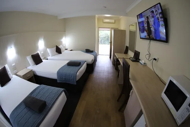 غرفة عائلية، Sleepy Hill Motor Inn 2/2