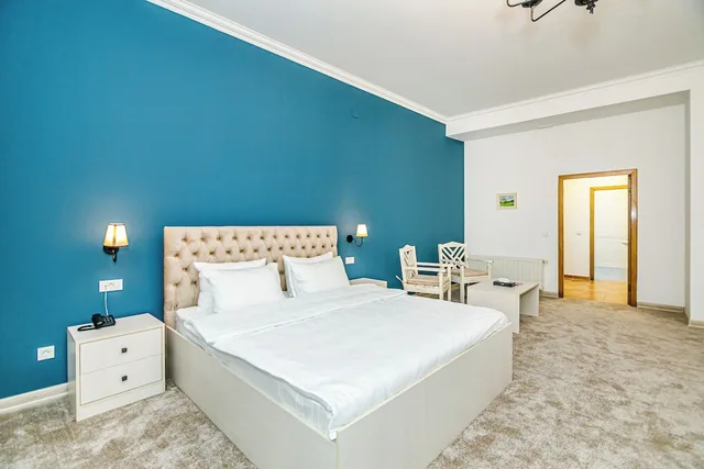 غرفة بسرير كينج، Art Club Hotel 1/10