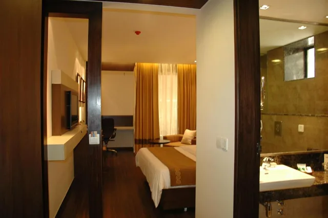 غرفة قياسية بسرير مزدوج، Shervani Nehru Palace Hotel 1/1