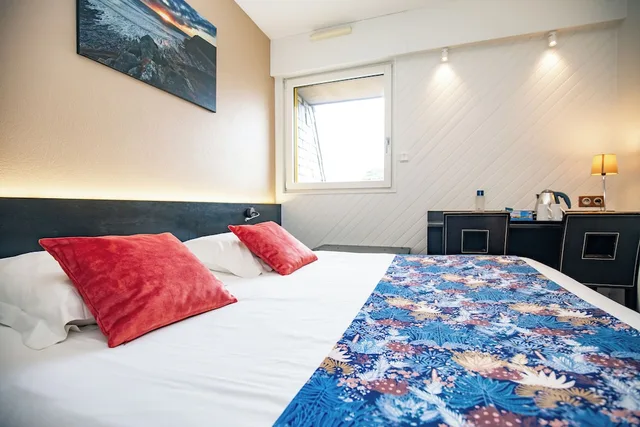 Comfort, Double Bed, Land View، Hotel De France 1/10