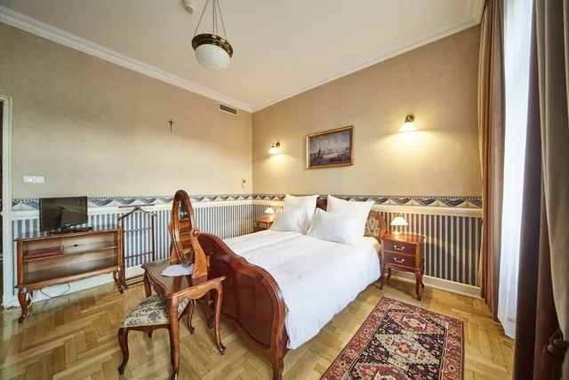 Deluxe, Double Bed, City View, Hotel Pollera 1/4