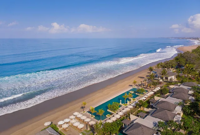 Garden Pool, Villa، The Seminyak Beach Resort and Spa 2/2