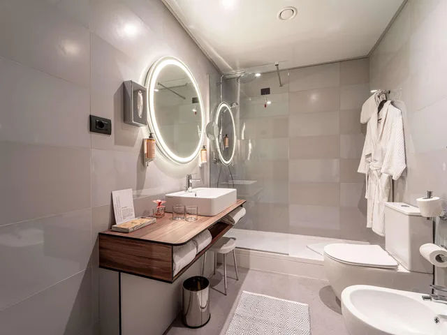 Renovated, Deluxe, Balcony، MERCURE BOLOGNA CENTRO 7/8