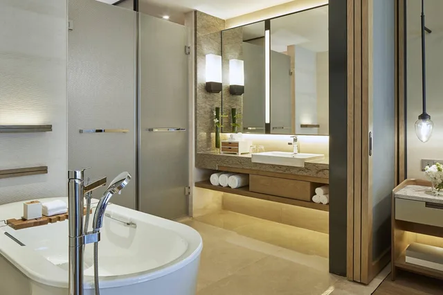 غرفة بسرير مزدوج بإطلالة على النهر، Hangzhou Marriott Hotel Qianjiang 5/5