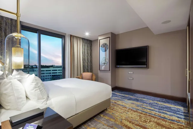 Guest Room, Double Bed, City View, Doubletree By Hilton Antalya City Centre 2/3