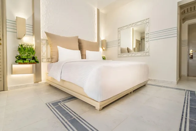 Aqua Marine, Queen Bed, Beach Front, TOP Domina Coral Bay Resort 2/5