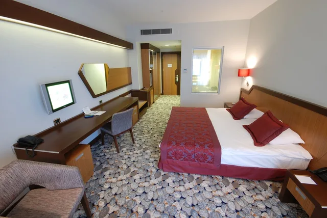 Lanai, Standard, Double or Twin Bed, Sea View، Hotel Hegsagone Marine Asia 2/7