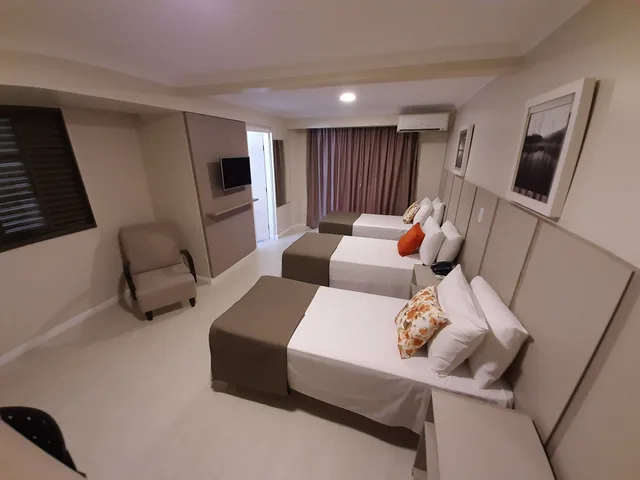 Premium, 1 Double and 1 Single Bed, Ferraz Hotel 3/5