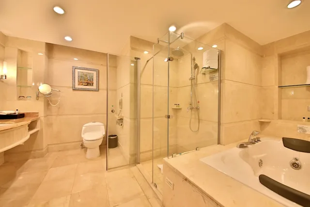 1 Bedroom, Business, Suite, Twin Beds, Balcony, Xinhui Country Garden Phoenix Hotel 10/10