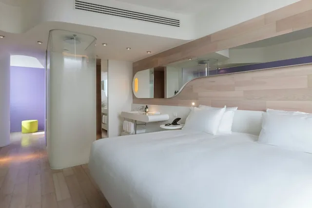 غرفة بريميوم بسرير كينج، voco Milan-Fiere, an IHG Hotel 2/9