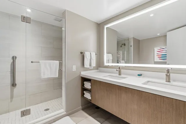 غرفة بريميوم عائلية بسريرين كينج بإطلالة على البحر، Caribe Hilton 7/8
