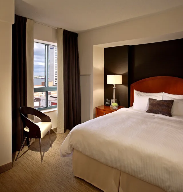 جناح جونيور، CAMBRIDGE SUITES HALIFAX HOTEL 3/6