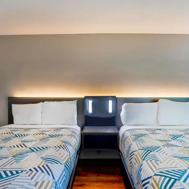 غرفة رباعية لذوي الإعاقة، Motel6 Virginia Beach, VA 8/10